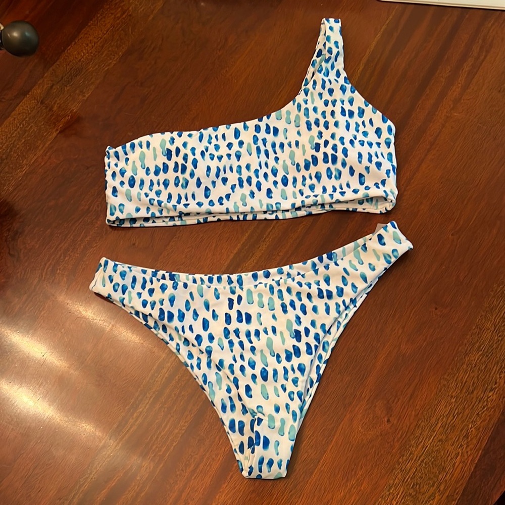 Bikini